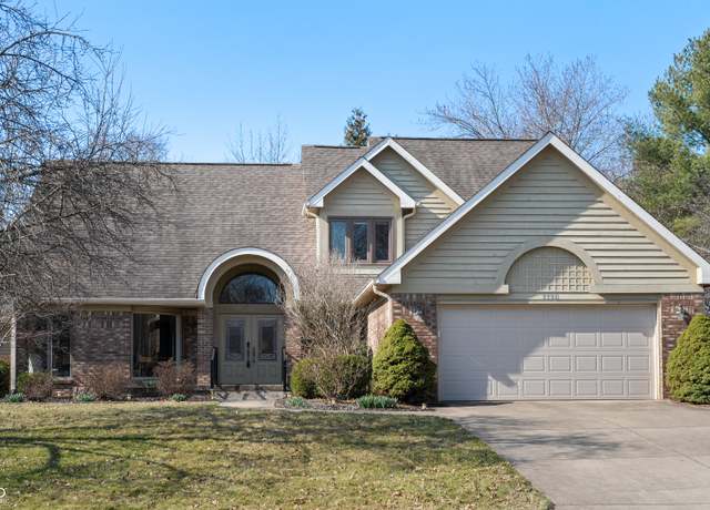 Property at 1110 Butternut Dr, Columbus, IN 47201, 4 beds, 3.5 baths