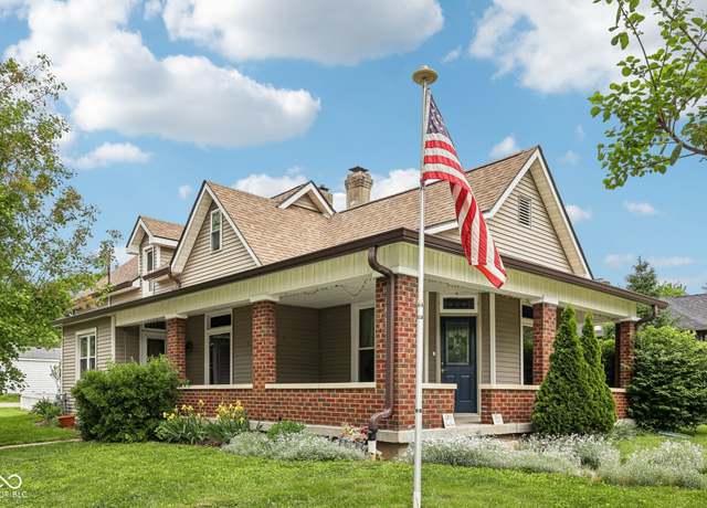 Property at 910 E Pike St, Martinsville, IN 46151, 4 beds, 2.5 baths
