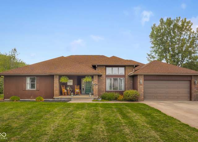 Property at 12730 River Grove Dr, Columbus, IN 47203, 3 beds, 2 baths