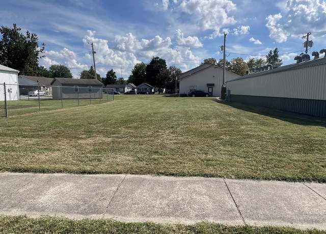 Property at 900 W Block Brown St, Seymour, IN 47274