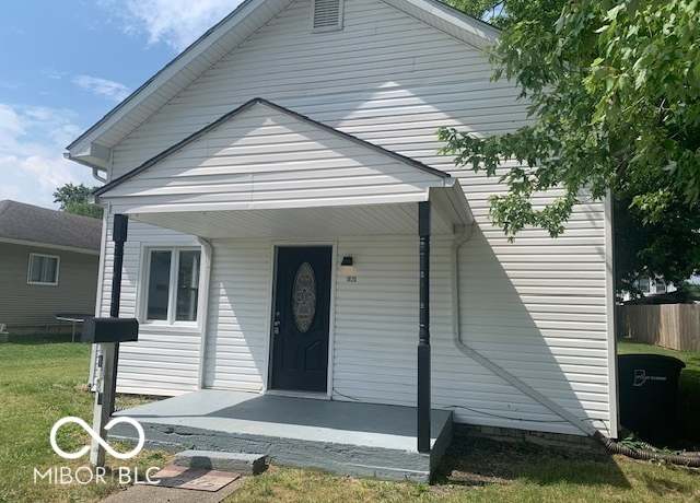 Property at 1820 S M St, Elwood, IN 46036, 3 beds, 1 bath