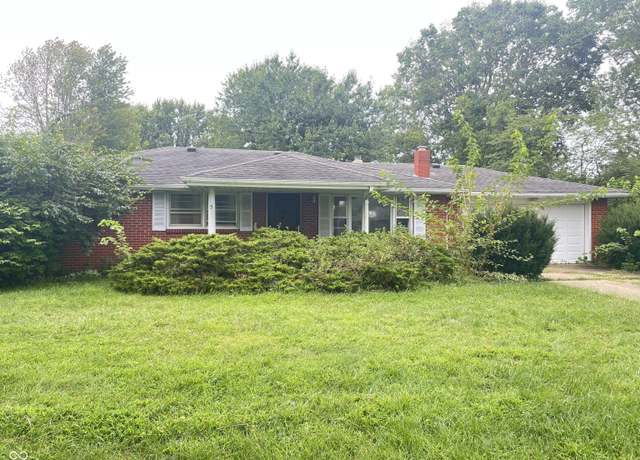 Property at 5 W Estate St, Anderson, IN 46013, 3 beds, 1.5 baths