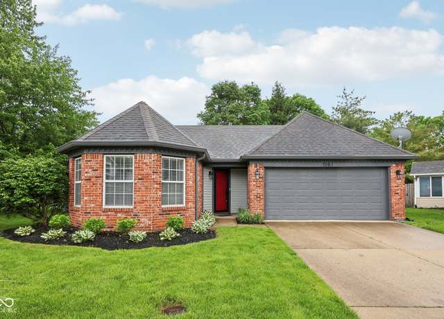 Property at 7061 Woodgate Cir, Fishers, IN 46038, 3 beds, 2 baths