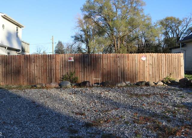 Property at 1827 Calvin St, Indianapolis, IN 46203