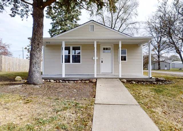 Property at 226 N Hannah St, Rushville, IN 46173, 2 beds, 1.5 baths
