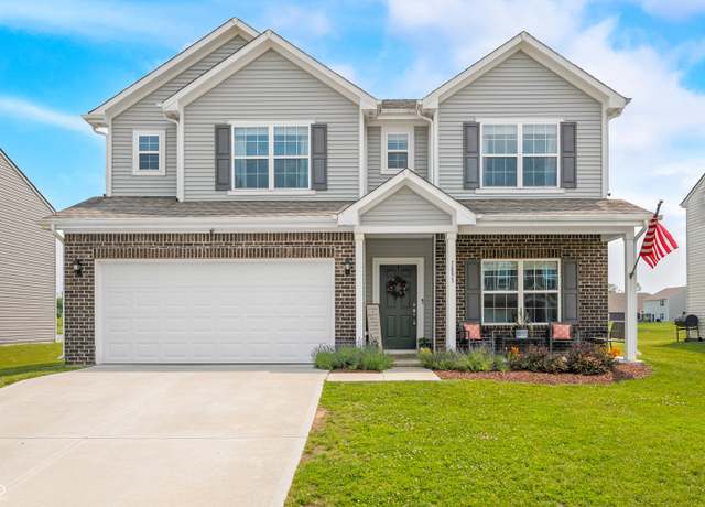 Property at 1893 Glenmoor Ct, Columbus, IN 47201, 4 beds, 2.5 baths