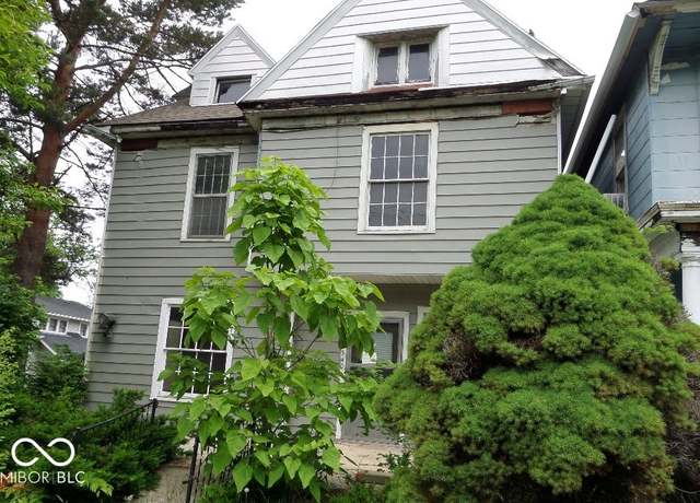 Property at 340 W 11th St, Anderson, IN 46016, 4 beds, 2.5 baths