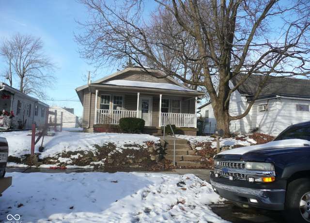 Property at 1300 W 13th St, Muncie, IN 47302, 2 beds, 1 bath