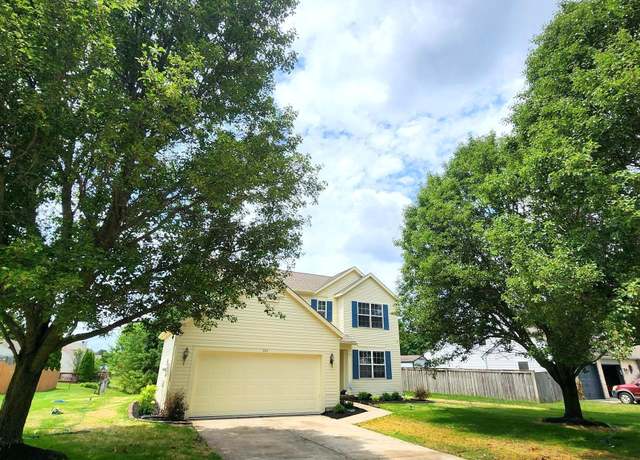 Property at 924 Thornwood Dr, Greenwood, IN 46143, 4 beds, 2.5 baths