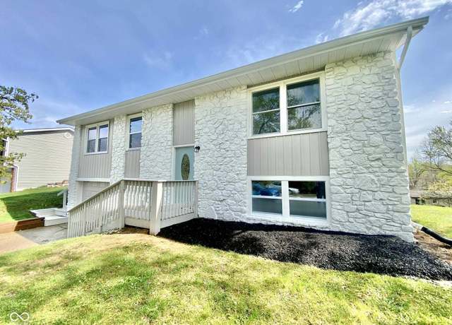 Property at 110 Renee Dr, Ellettsville, IN 47429, 4 beds, 2.5 baths
