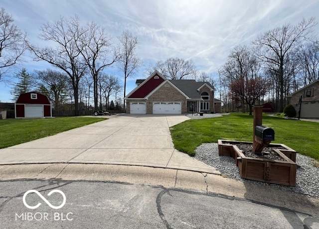Property at 1066 N Dogwood Way, Greenfield, IN 46140, 4 beds, 2.5 baths