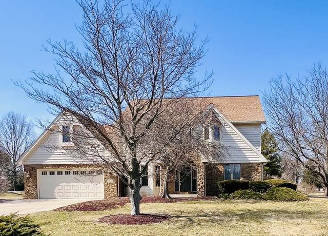 Property at 4615 Glen Moor Way, Kokomo, IN 46902, 4 beds, 2.5 baths