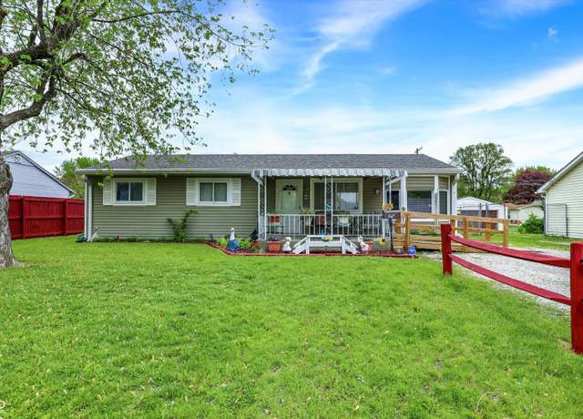 Property at 126 Brunswick Dr, Greenwood, IN 46143, 3 beds, 1 bath