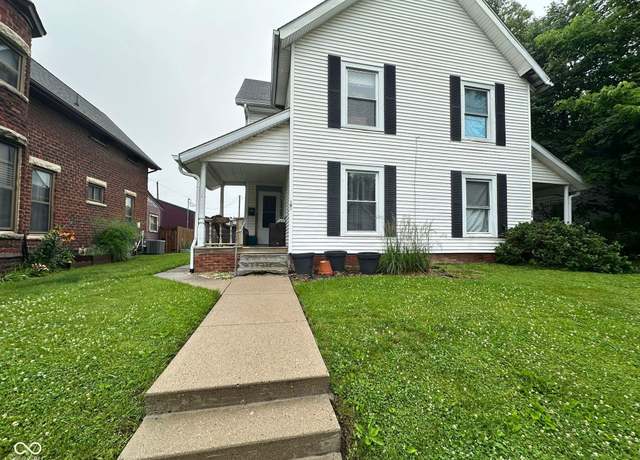 Property at 202 Woodlawn Pl, Crawfordsville, IN 47933, 8 beds, 4 baths