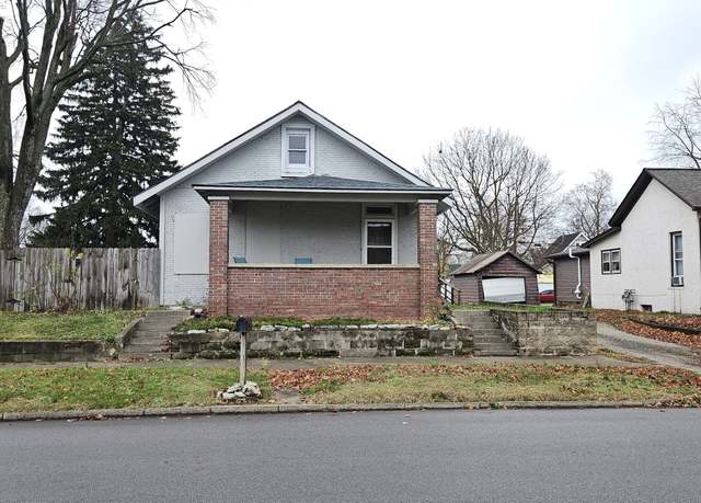 Property at 139 S Jefferson St, Martinsville, IN 46151, 4 beds, 2 baths