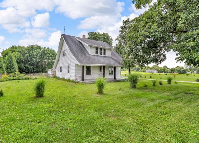Property at 1527 W 50 S, Crawfordsville, IN 47933, 2 beds, 1.5 baths