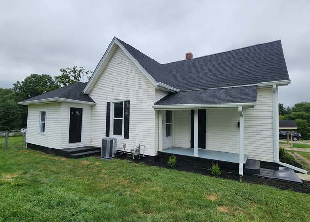 Property at 711 Tuttle Ave, Crawfordsville, IN 47933, 2 beds, 1 bath