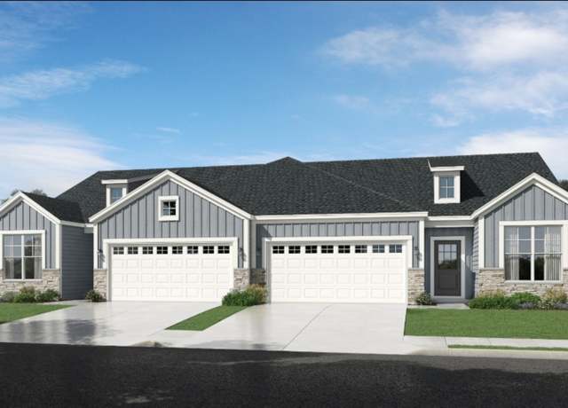 Property at 1621 Clover Crossing Dr, Greenfield, IN 46140, 2 beds, 2 baths