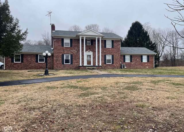 Property at 2442 E County Road 1050 S, Cloverdale, IN 46120, 4 beds, 4 baths