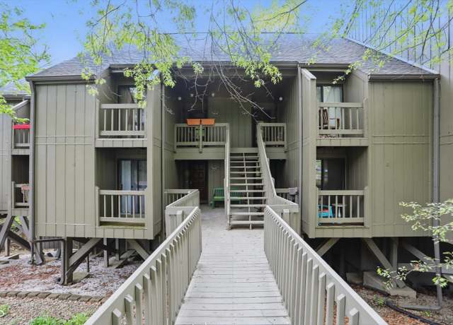Property at 9404 S Lake Ridge Dr, Bloomington, IN 47401, 1 bed, 1 bath