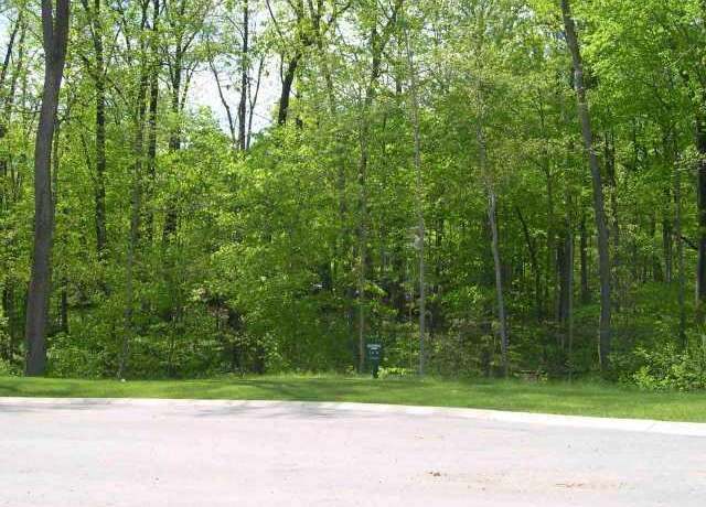 Property at 9308 Shady Bend Ct, Indianapolis, IN 46256