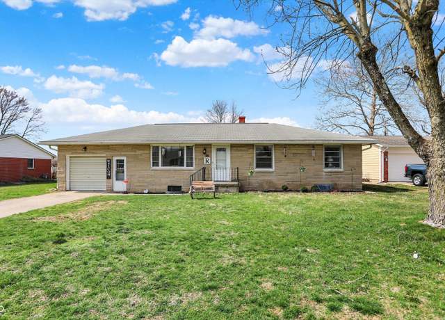 Property at 318 Winfield St, Greenfield, IN 46140, 3 beds, 2 baths