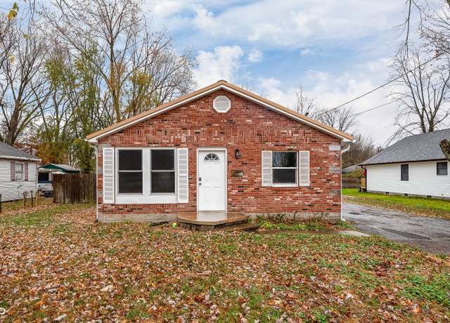 Property at 1153 Clay St, Austin, IN 47102, 3 beds, 1 bath