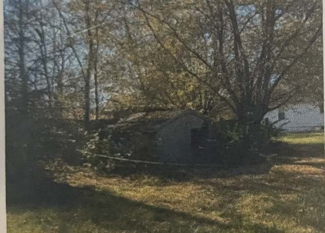 Property at 2726 B Ave, New Castle, IN 47362, 2 beds, 1 bath