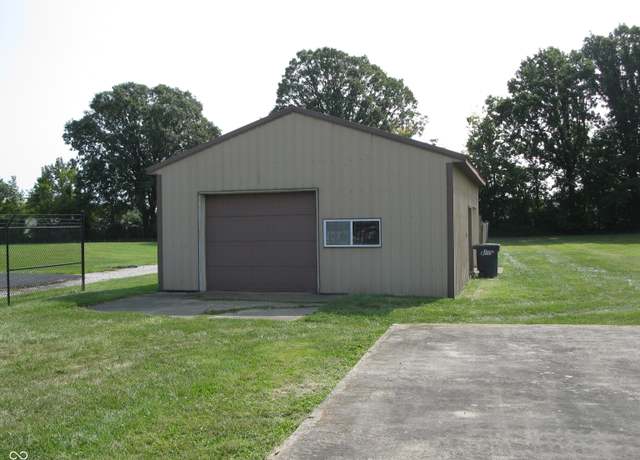 Property at 4123 Cashard Ave, Indianapolis, IN 46203