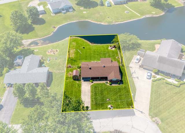 Property at 2137 W Bobwhite Dr, Scottsburg, IN 47170, 3 beds, 1.5 baths