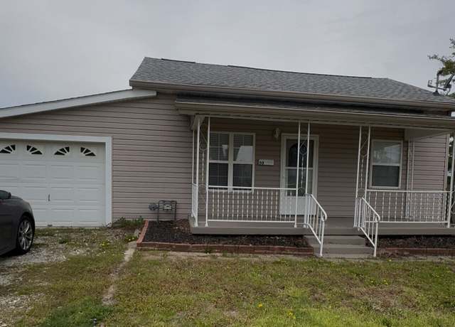 Property at 50 S Vaught St, Franklin, IN 46131, 3 beds, 2 baths