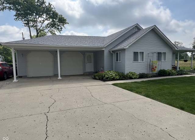 Property at 542 S Greensboro Pike, New Castle, IN 47362, 4 beds, 2 baths