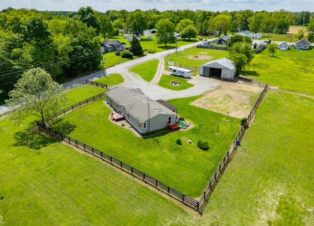 Property at 2248 W State Road 58, Seymour, IN 47274, 3 beds, 2 baths