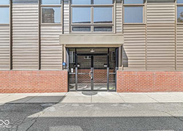 Property at 1521 N Alabama St Unit L, Indianapolis, IN 46202, 2 beds, 1.5 baths
