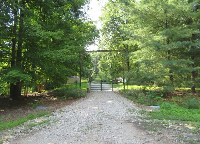 Property at 10599 Hickory Ct, Quincy, IN 47456, 3 beds, 2 baths