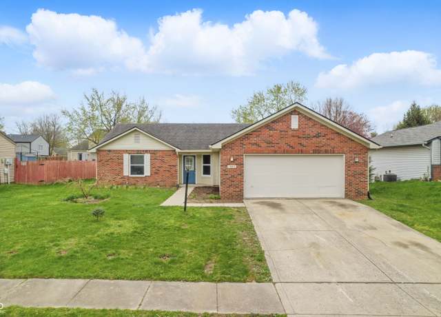 Property at 1463 Rebecca Ln, Franklin, IN 46131, 3 beds, 2 baths