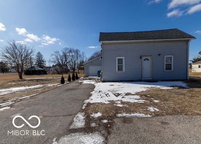Property at 306 N Washington St N, Boswell, IN 47921, 4 beds, 6 baths