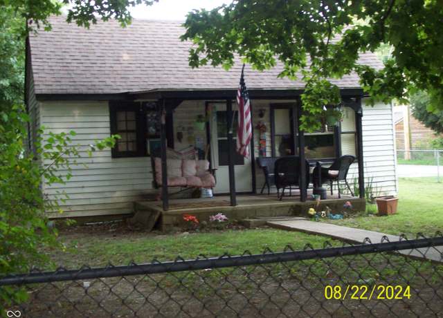 Property at 3057 S Rybolt Ave, Indianapolis, IN 46241, 2 beds, 1 bath