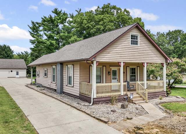 Property at 2360 W US Highway 36 Dr, Pendleton, IN 46064, 3 beds, 2 baths