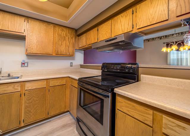 Property at 4247 Larkspur Trce, Indianapolis, IN 46237, 3 beds, 2.5 baths