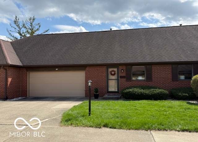 Property at 11 Eastern Ave, Brownsburg, IN 46112, 2 beds, 2 baths