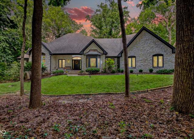 Property at 12551 Walnut Ridge Pl, Fishers, IN 46038, 5 beds, 4 baths