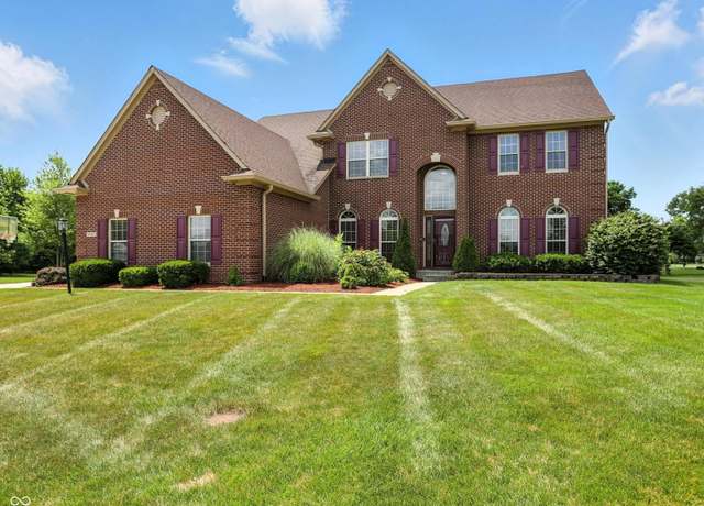 Property at 8946 Tilly Mill Rd, Indianapolis, IN 46278, 6 beds, 4.5 baths