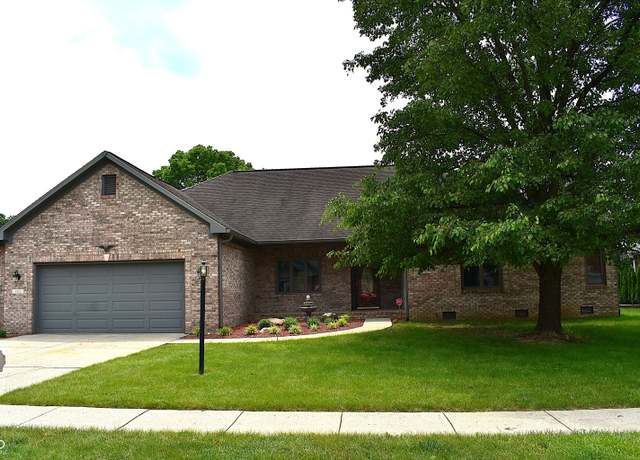 Property at 4723 Goldenrain Ct, Indianapolis, IN 46237, 3 beds, 2 baths