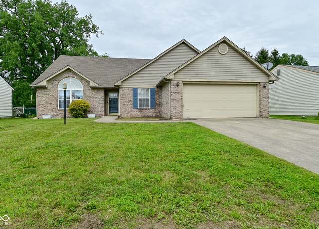 Property at 4528 Hunt Master Ct, Indianapolis, IN 46268, 3 beds, 2 baths