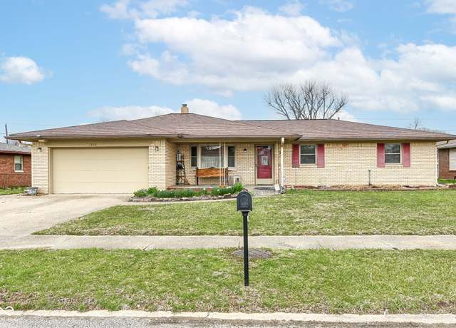 Property at 7808 Crossgate Ln, Southport, IN 46227, 4 beds, 2 baths