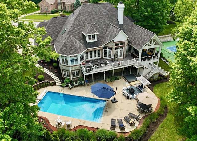 Property at 7016 Royal Oakland Way, Indianapolis, IN 46236, 5 beds, 5.5 baths