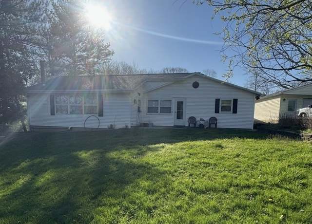 Property at 9504 E Northshore Dr, Unionville, IN 47468, 3 beds, 2 baths