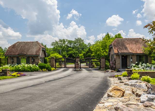 Property at 1 Woodard, Zionsville, IN 46077