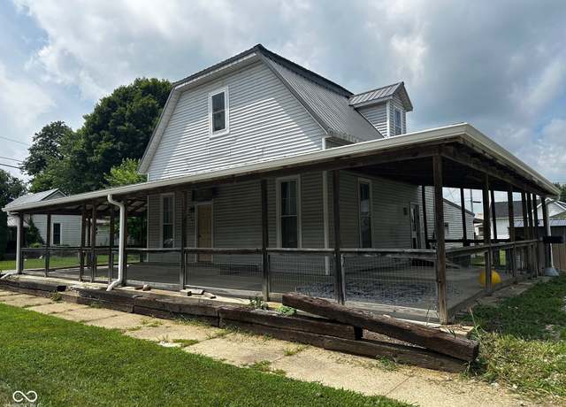 Property at 209 N Middle St, Spencer, IN 47460, 2 beds, 3 baths